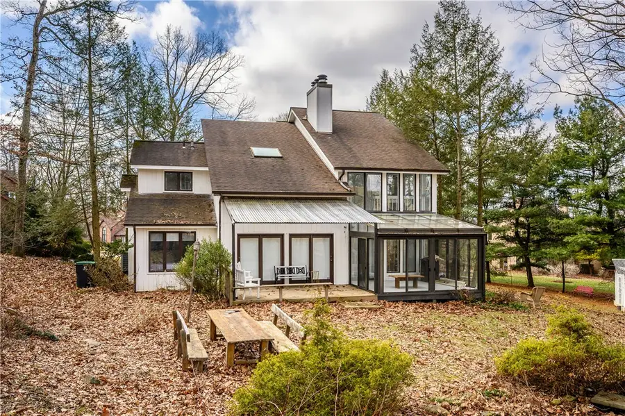 219 La Grande Dr, Cranberry, PA 16066 - #2