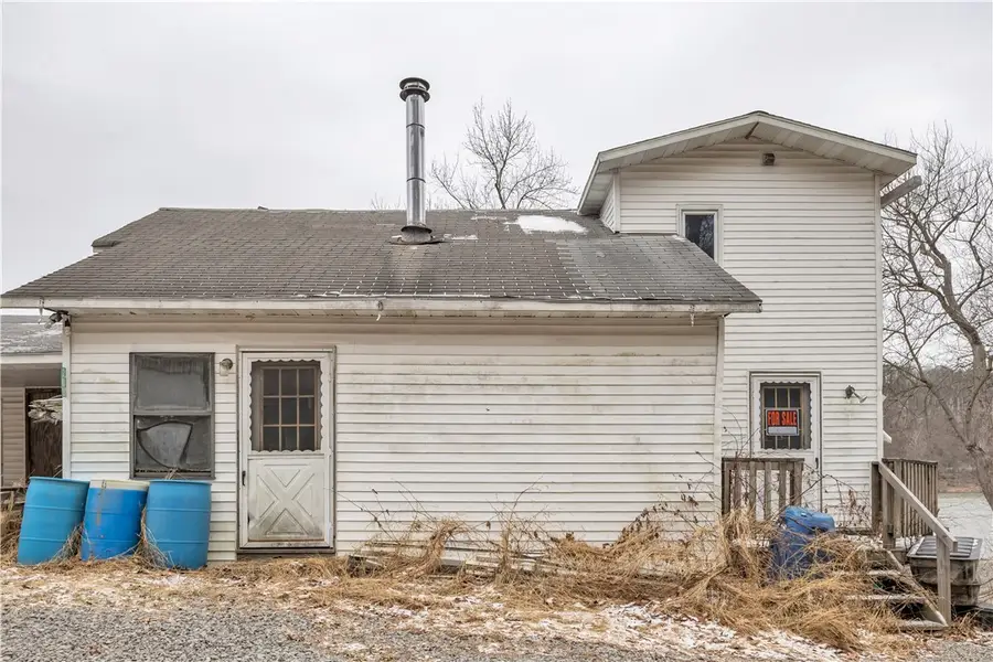 209 Upper Godfrey Dr, Leechburg, PA 15656 - #2