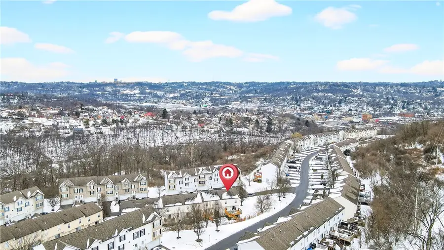 202 Mountain Dr, Carnegie, PA 15106 - #3