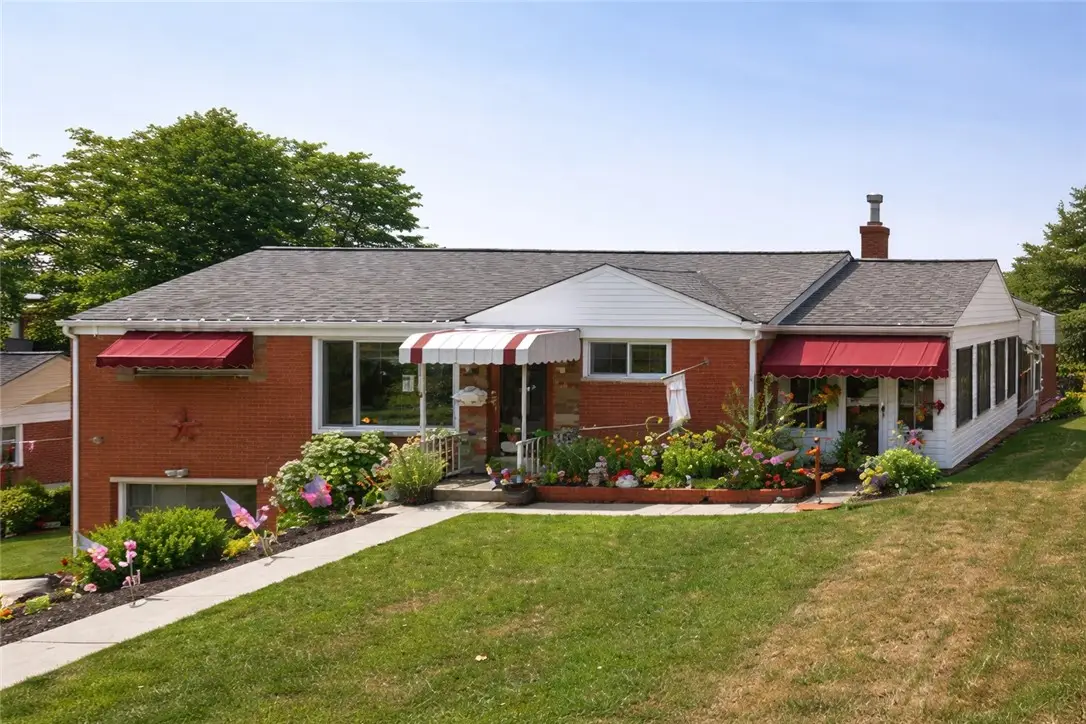 457 Elaine Dr, Pittsburgh, PA 15236 - #1
