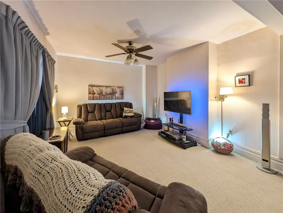 646 Liberty Ave, Carnegie, PA 15106 - #3