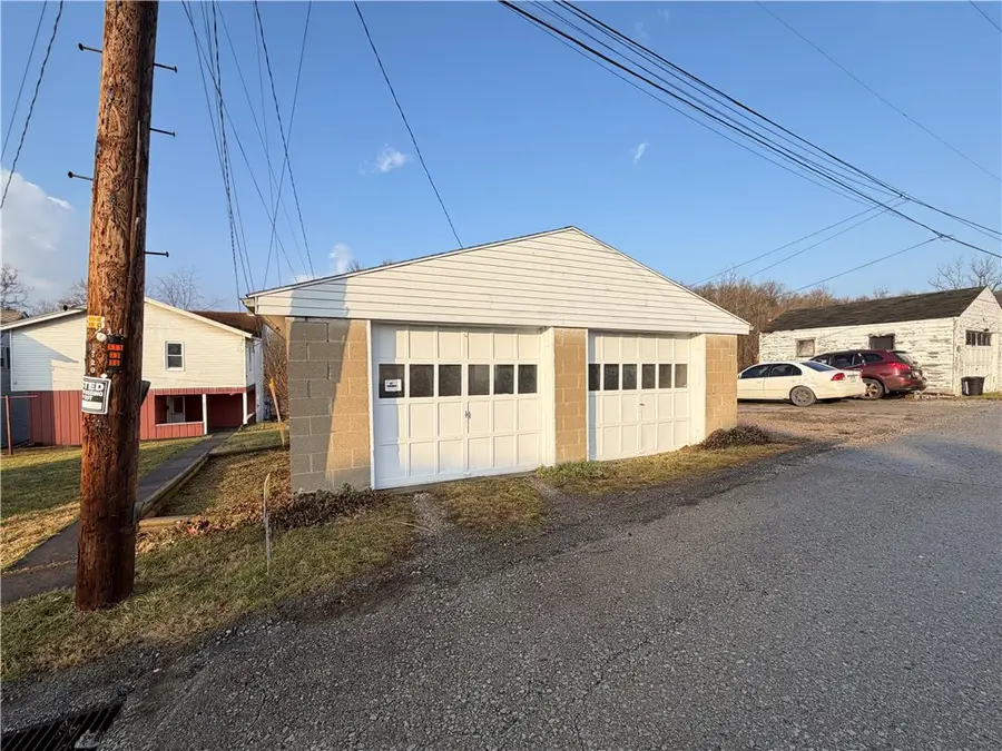 199 N Liberty St., Waynesburg, PA 15370 - #2