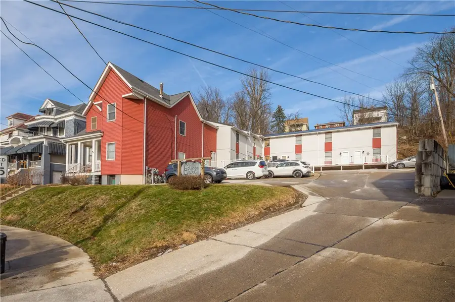 243 E College Street, Canonsburg, PA 15317 - #3