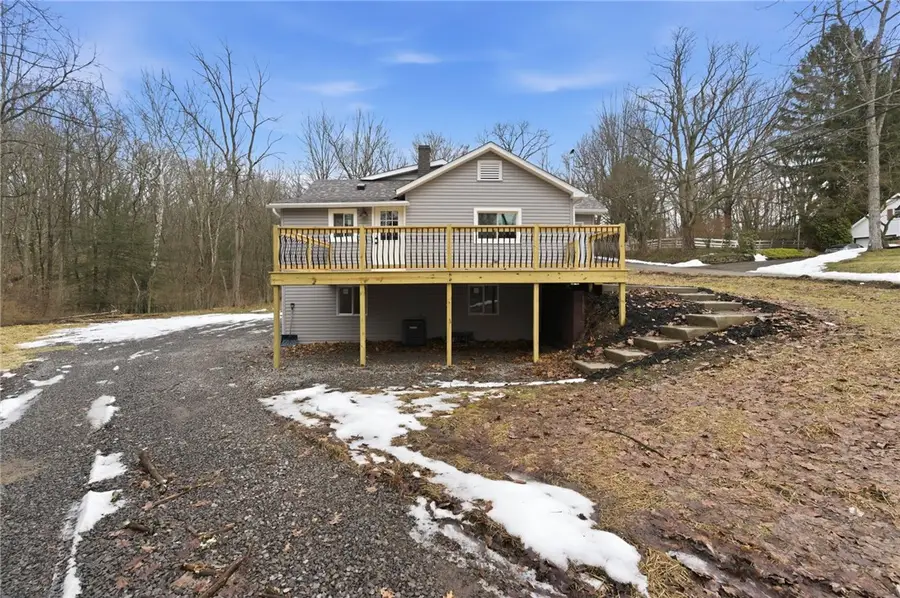 2421 Graceland Rd, Neshannock, PA 16105 - #3