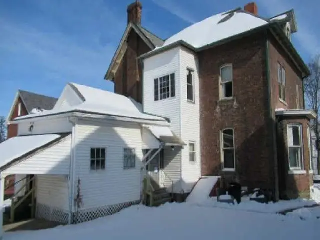 251 N Walnut St, Blairsville, PA 15717 - #2