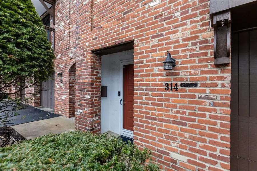 314 Woodbridge Dr., Pittsburgh, PA 15237 - #2