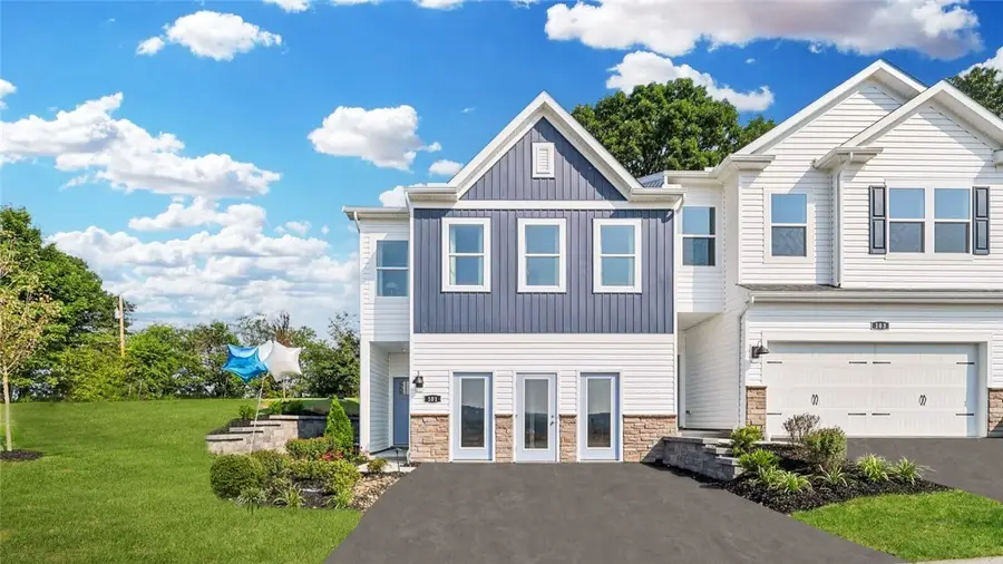 158 River Ridge Dr, Coraopolis, PA 15108 - #2