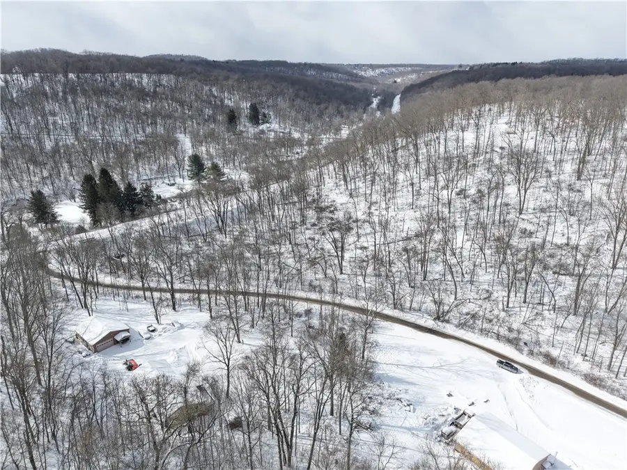 00 Crisswell Rd, Oak Hills, PA 16002 - #2