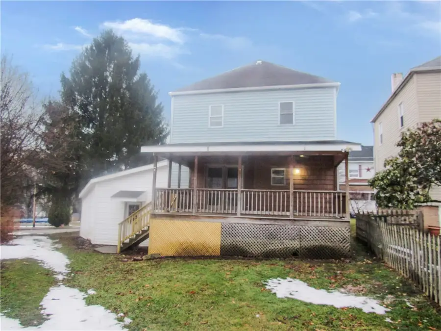 137 W Painter Street, Connellsville, PA 15425 - #3