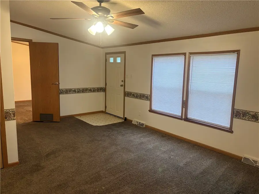 903 Union St., Farrell, PA 16121 - #3