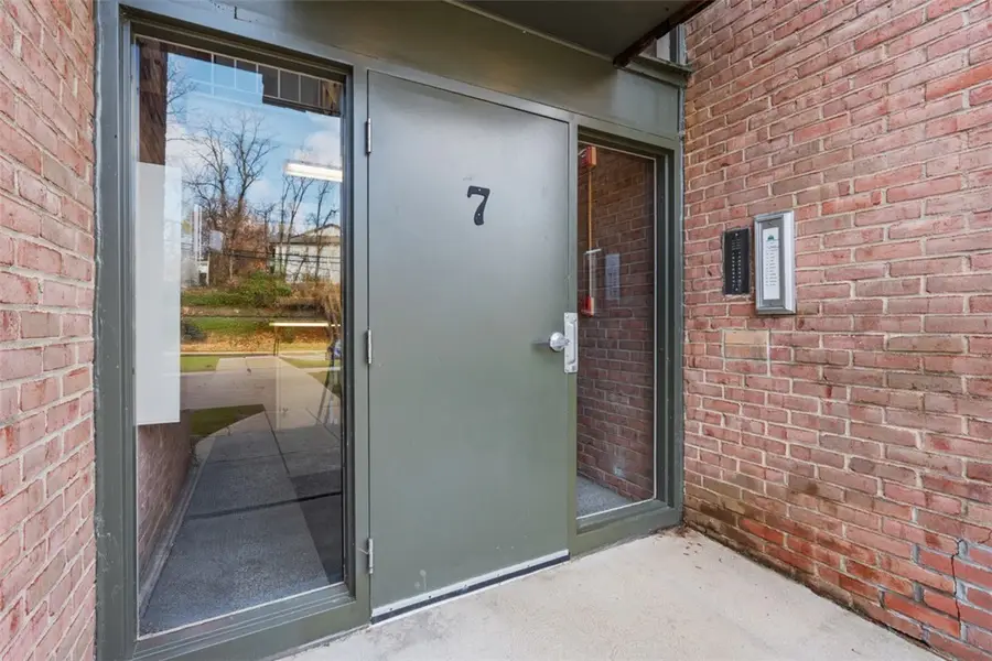 732 Forest Green Dr, Coraopolis, PA 15108 - #3