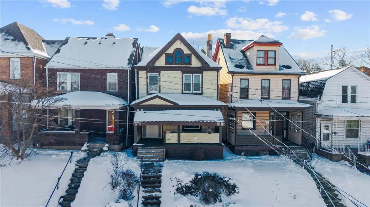 808 E 10th Ave, Munhall, PA 15120 - #1