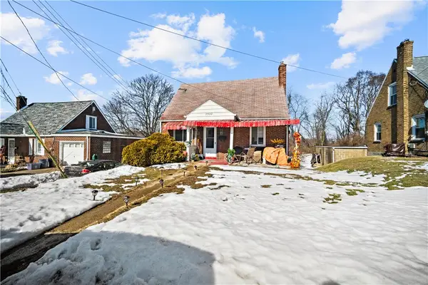 2522 Jefferson Ave, West Mifflin, PA 15122