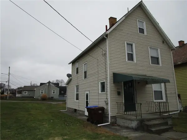 1228 N Sharpsville Ave., Sharon, PA 16146