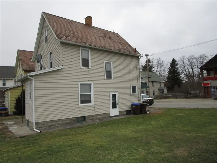 1228 N Sharpsville Ave., Sharon, PA 16146 - #2