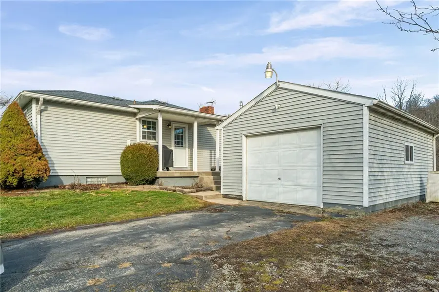 3645 River Rd, Ellwood City, PA 16117 - #3