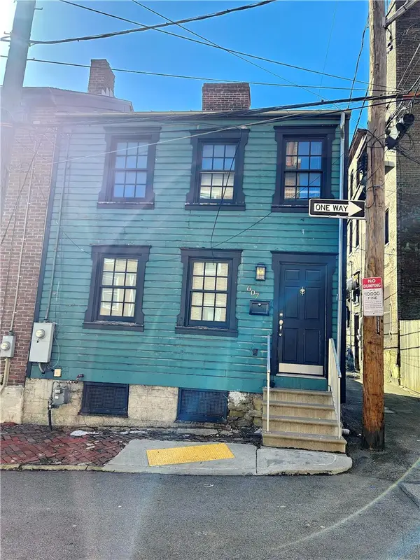 607 Middle St, Pittsburgh, PA 15212