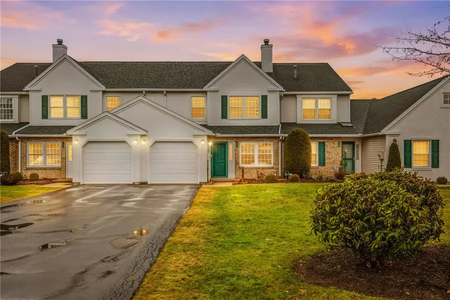 137 Tank Dr, Johnstown, PA 15904 - #2