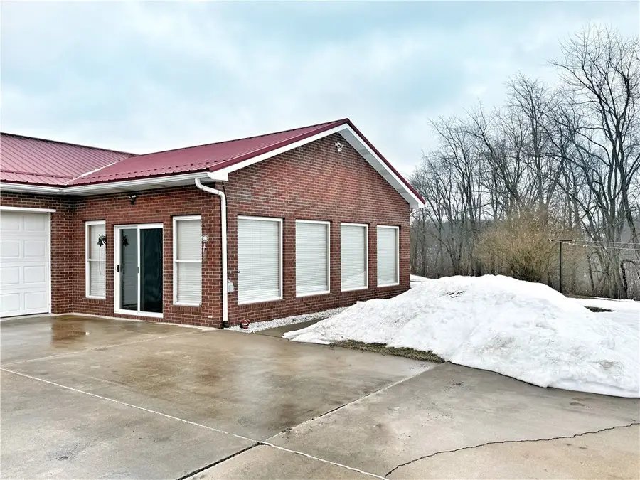 187 Wolfe Run Rd, Freedom, PA 15042 - #3