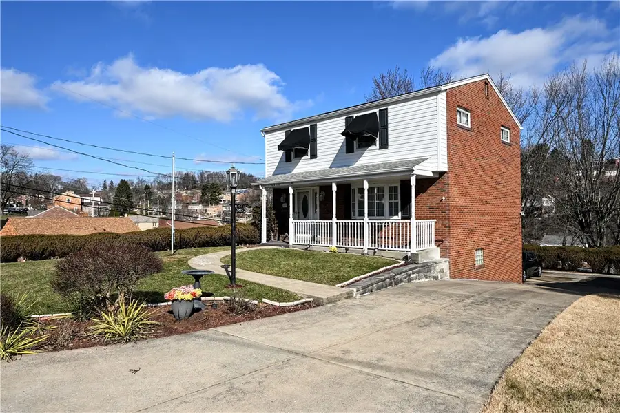 5015 Elmwood Dr, Pittsburgh, PA 15227 - #3