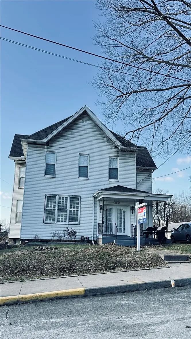 166 Pennsylvania Ave, Rochester, PA 15074 - #2