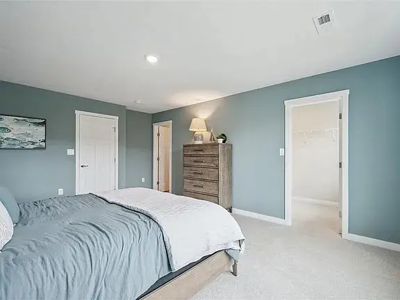 142 Victoria Dr, Coraopolis, PA 15108 - #3