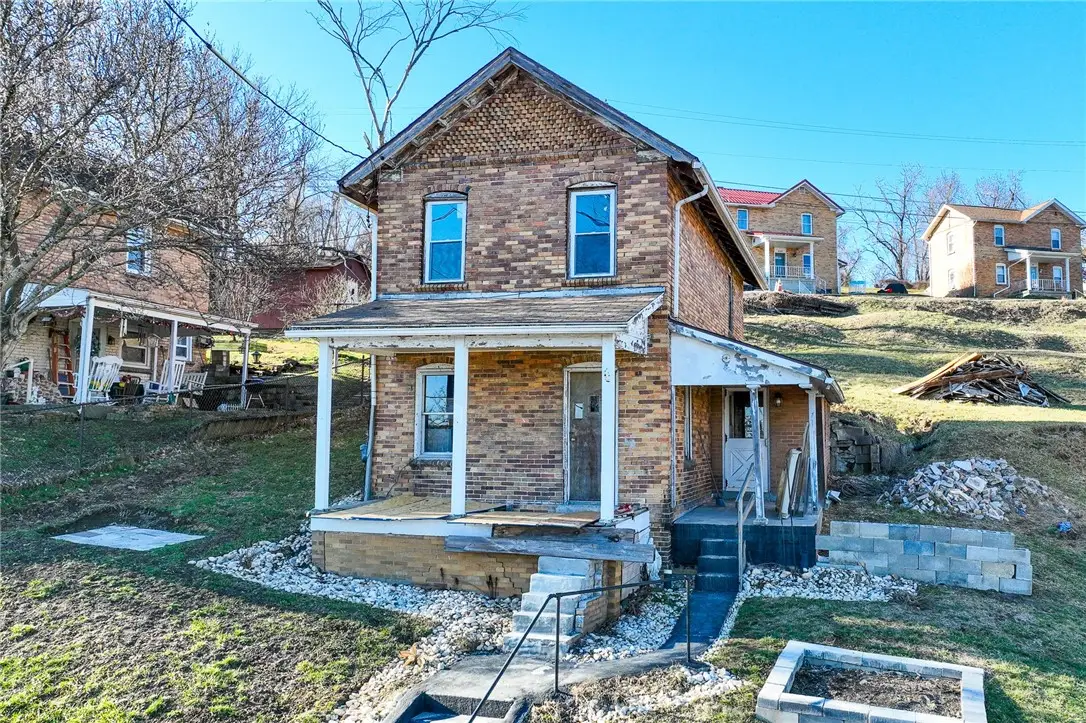 512 4th St, Marianna, PA 15345 - #1