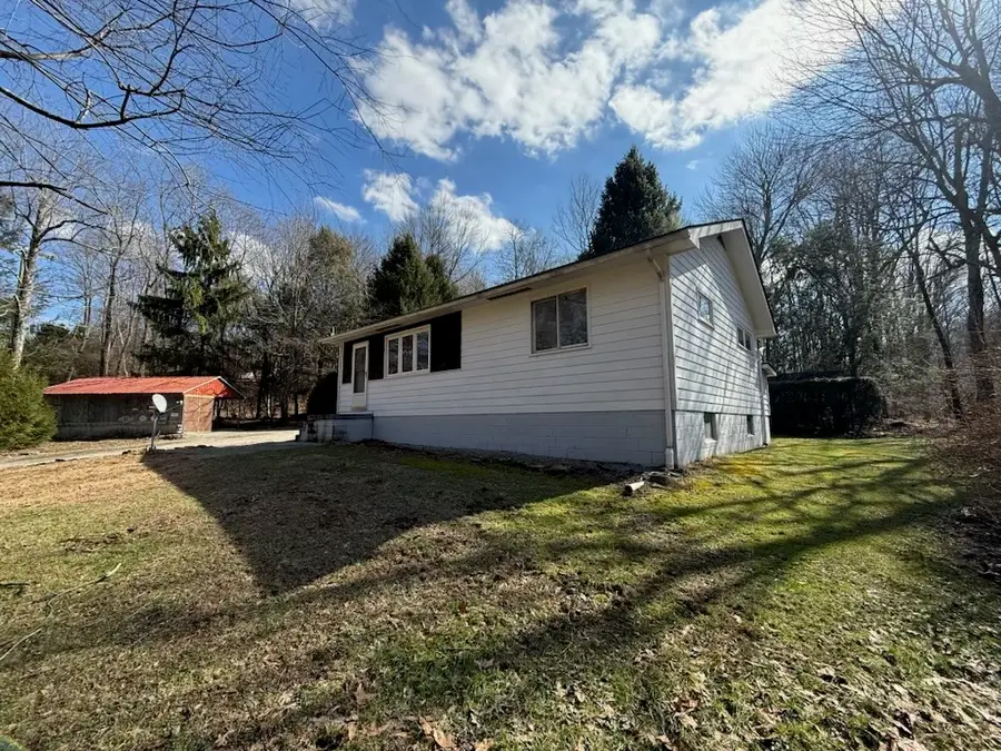 420 Sugar Run Rd, New Florence, PA 15944 - #2