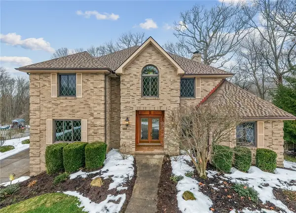 10484 Olde Villa Dr, McCandless, PA 15044