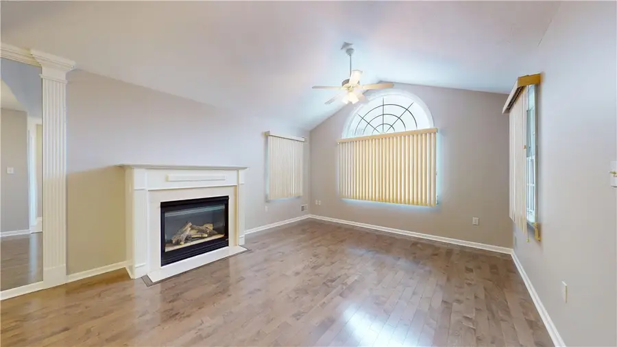 153 Steeplechase Cir, Gibsonia, PA 15044 - #3