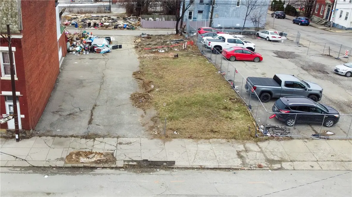 2106 5th Ave, Pittsburgh, PA 15219 - #1