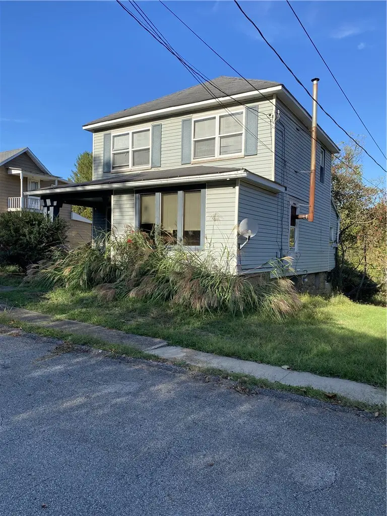 384 Market St., Clarksville, PA 15322 - #1