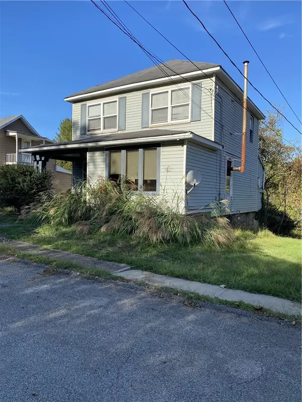 384 Market St., Clarksville, PA 15322