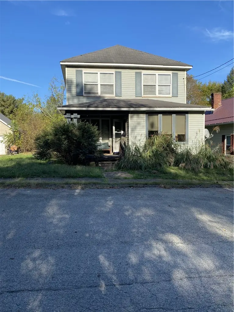 384 Market St., Clarksville, PA 15322 - #3