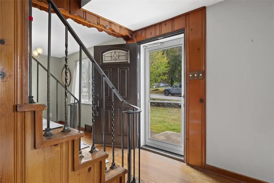 308 Sandy Dr, Shaler, PA 15116 - #3