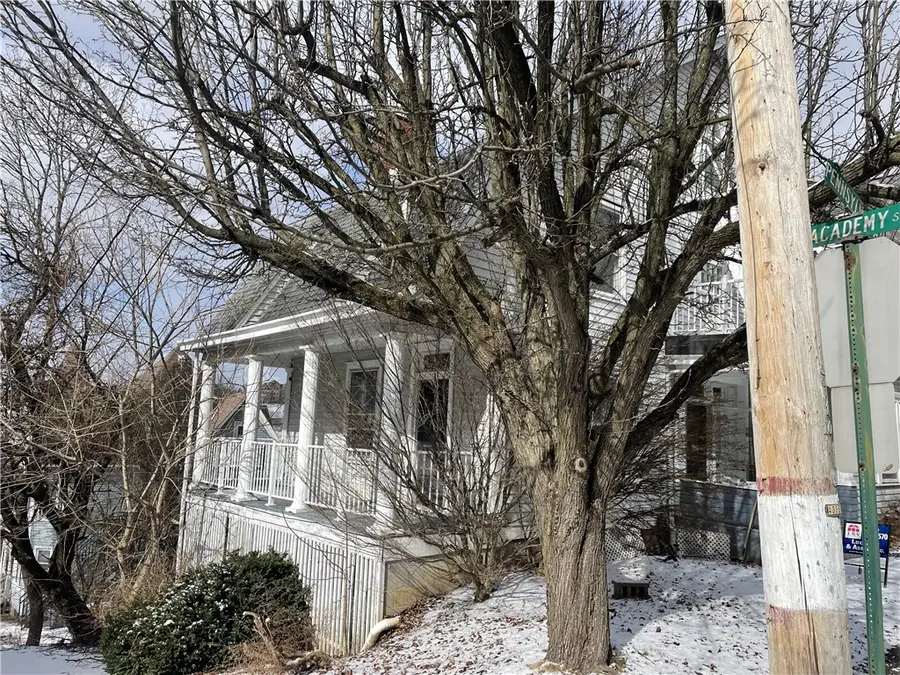 340 N Pennsylvania Ave, Greensburg, PA 15601 - #2