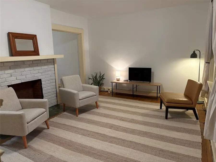 942 Kennebec, Pittsburgh, PA 15217 - #3