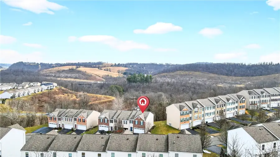 168 Cinque Terra Pl, Finleyville, PA 15332 - #2