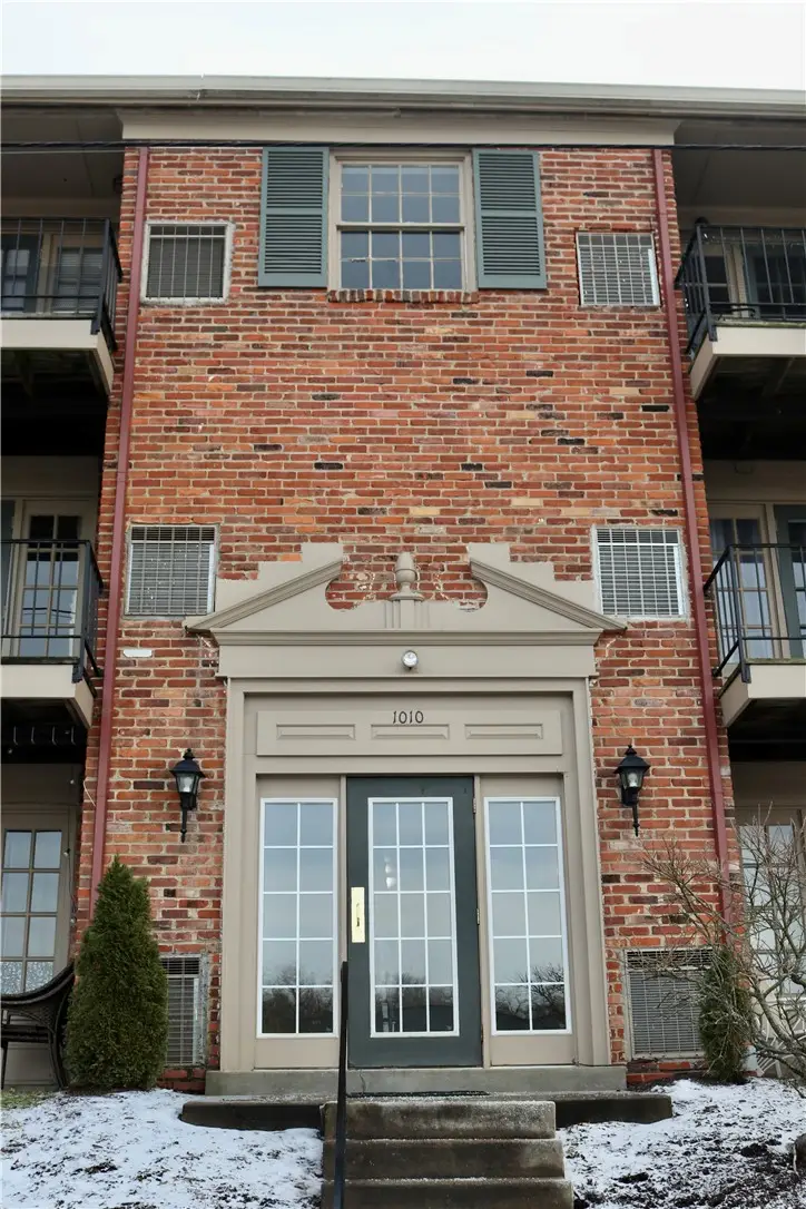 1010 Margarite Dr #C, Scott, PA 15216 - #1