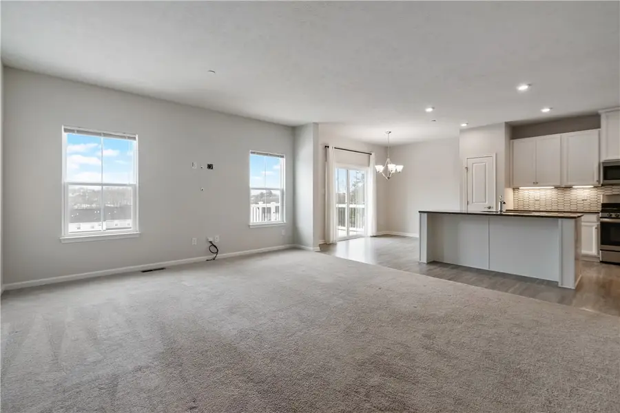 228 Frances Lane, McDonald, PA 15057 - #3