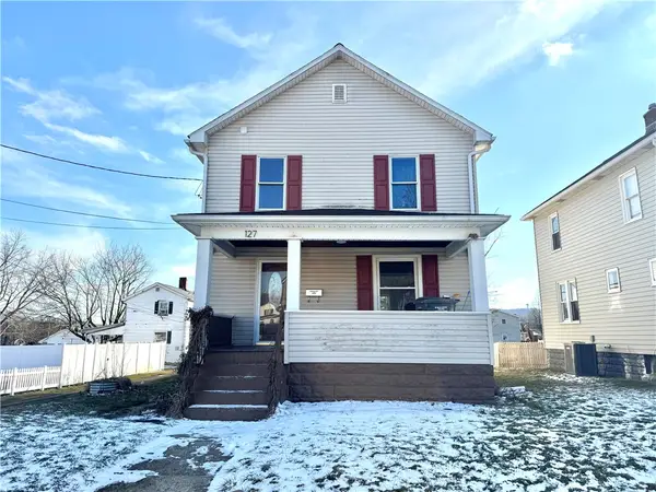 127 Hazel Ave, Ellwood City, PA 16117