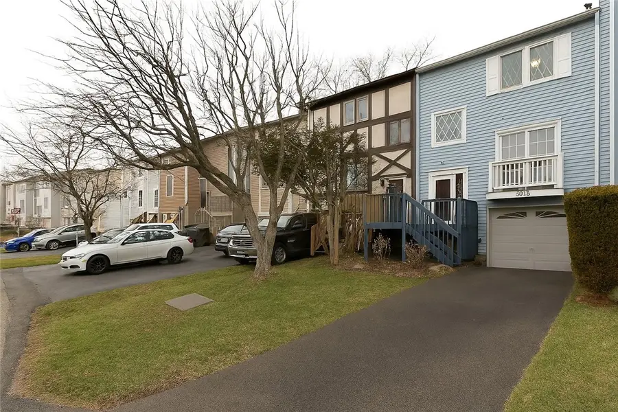 3195 Camberly Dr, Gibsonia, PA 15044 - #2