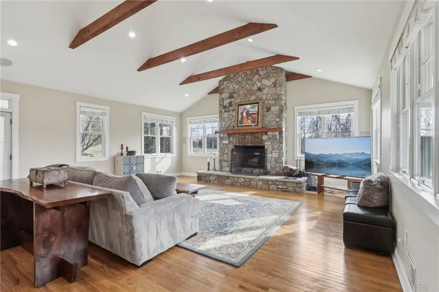 964 Thorn Run Rd, Coraopolis, PA 15108 - #3