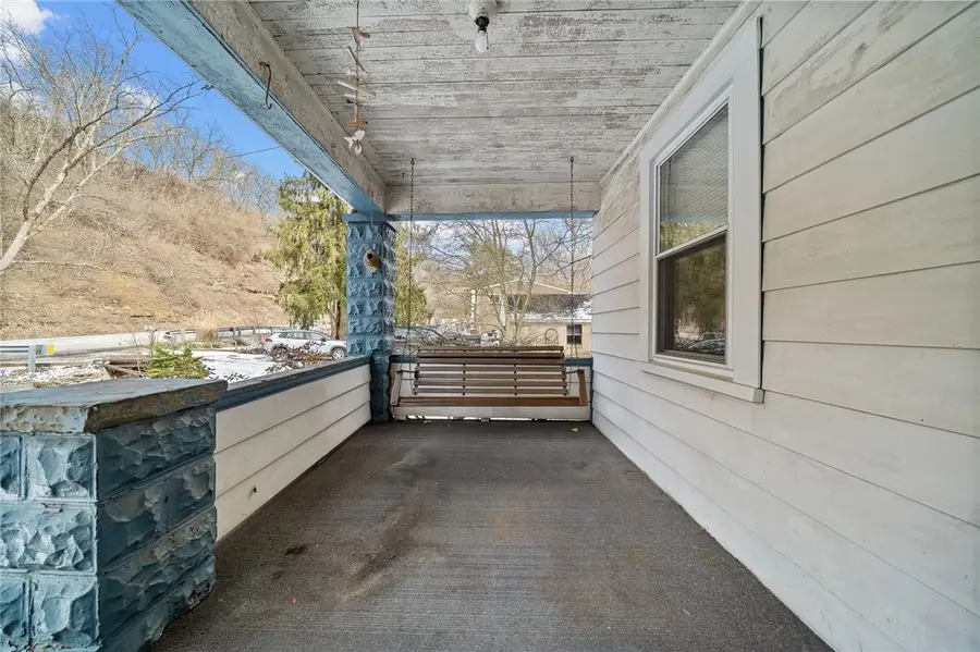 1341 Scrubgrass Rd, Scott, PA 15106 - #3