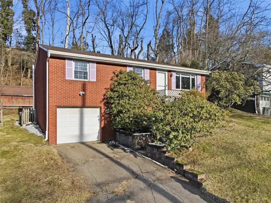 444 Fielding Drive, Pittsburgh, PA 15235 - #2