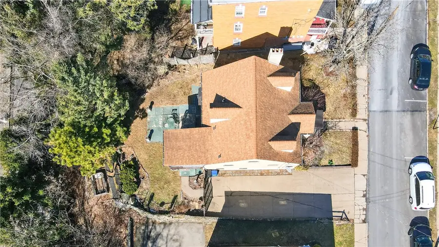 221 Park Ave, West View, PA 15229 - #3