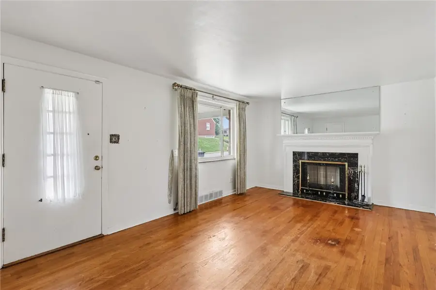 2716 Lafayette St, McKeesport, PA 15132 - #2