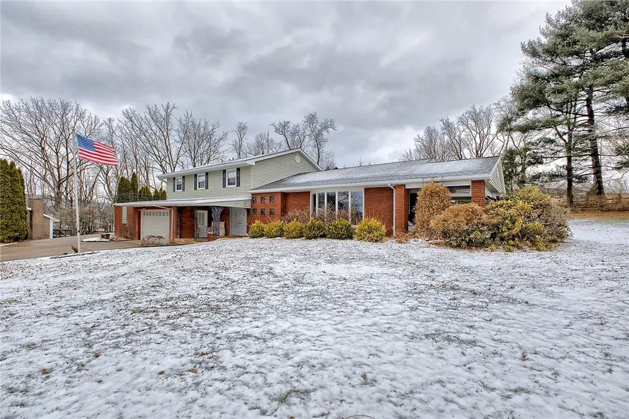 149 Crest View, Hempfield, PA 15601 - #2