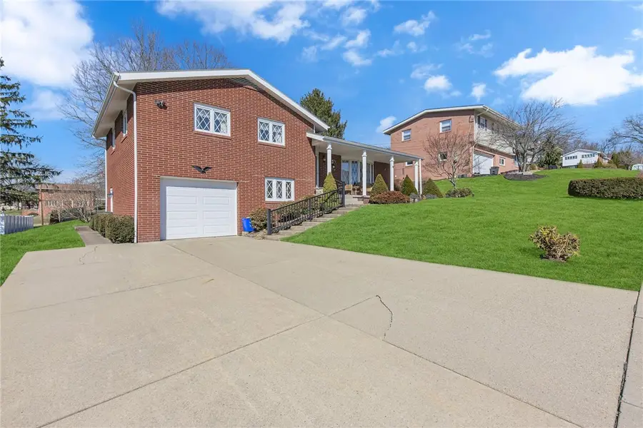 1112 Fairlane, Aliquippa, PA 15001 - #2