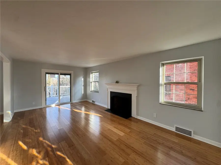 772 Scott Rd, Mount Lebanon, PA 15228 - #2